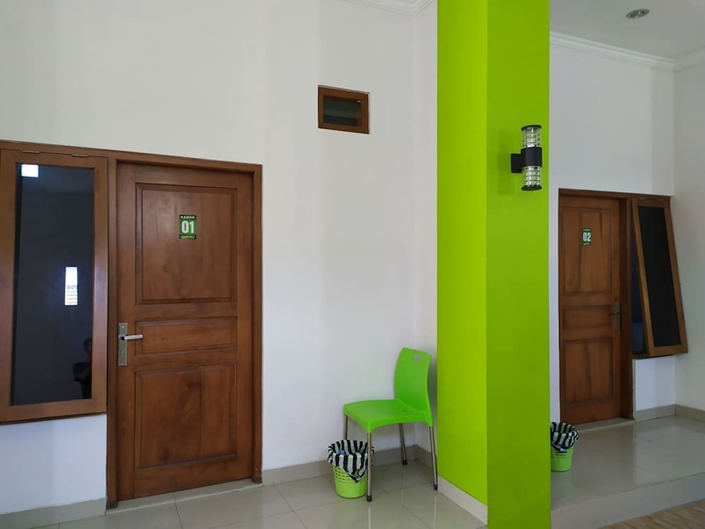 Батуретно: Green Belt Kost Exclusive