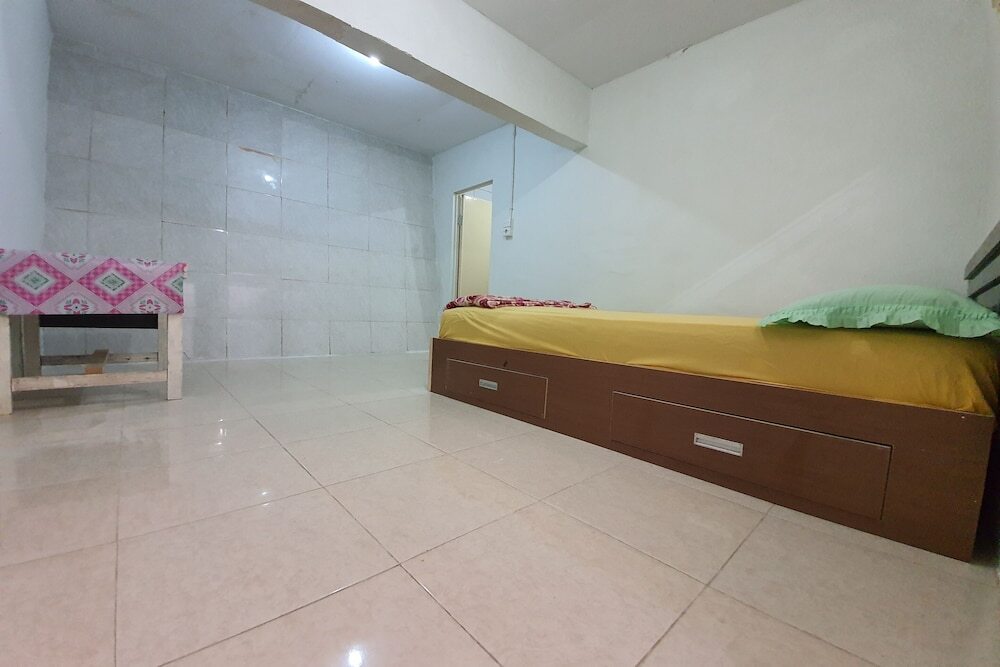 Букиттинги: Fatimah Guest House Syariah