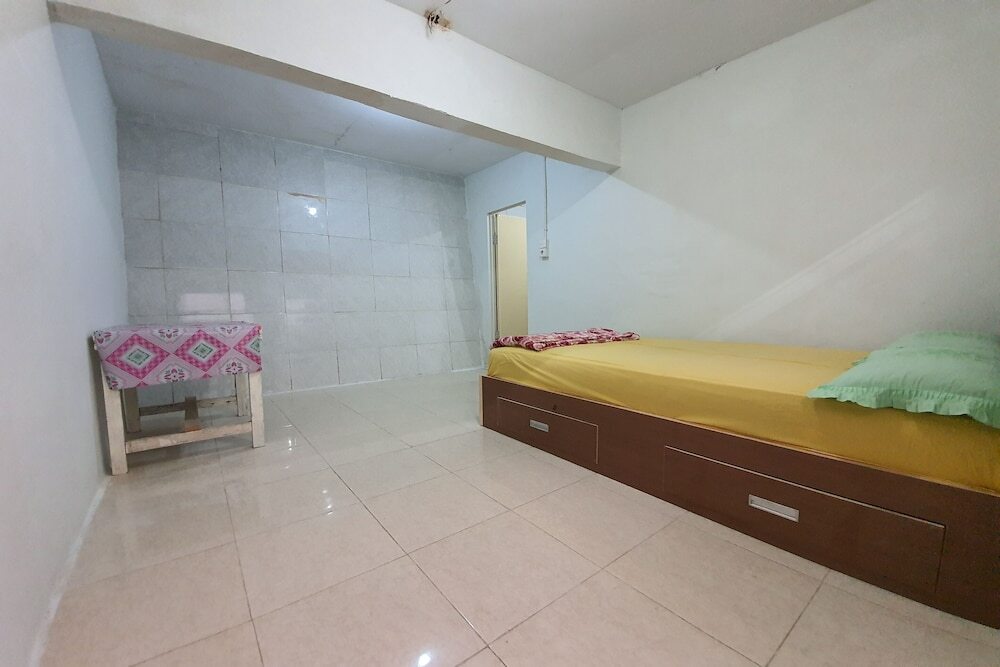 Букиттинги: Fatimah Guest House Syariah