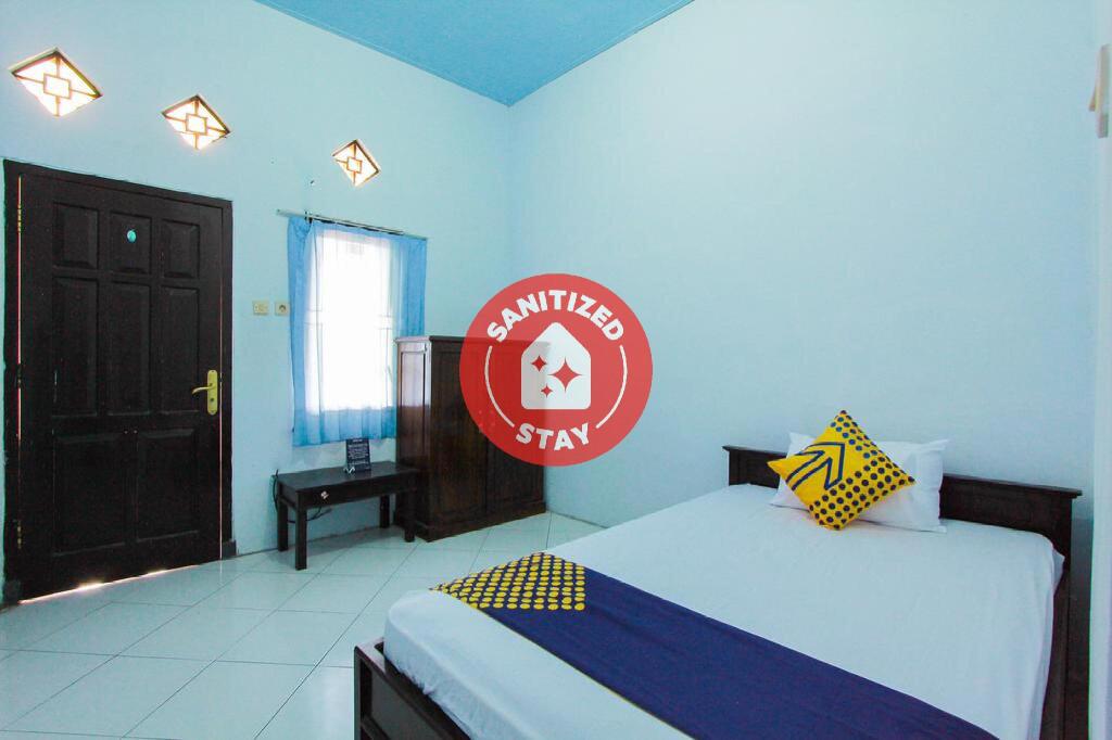 Баньюванги: SPOT ON 2288 Kost Mittasukha Family