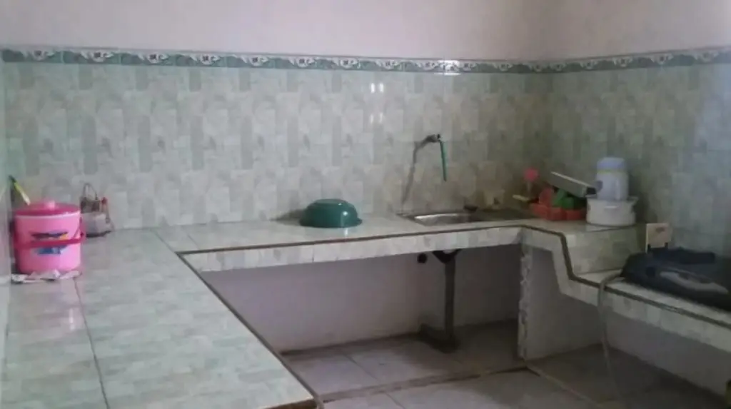 Бату: Homestay Sumber Urip 2
