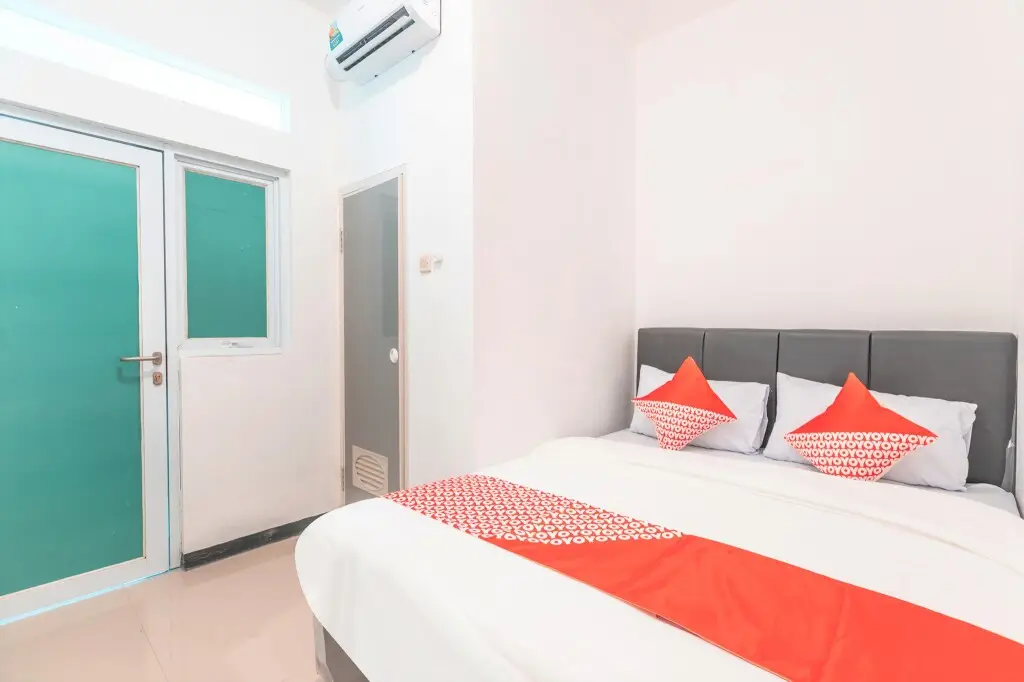 Джакарта: Super OYO 2223 J&b Room Utan Kayu