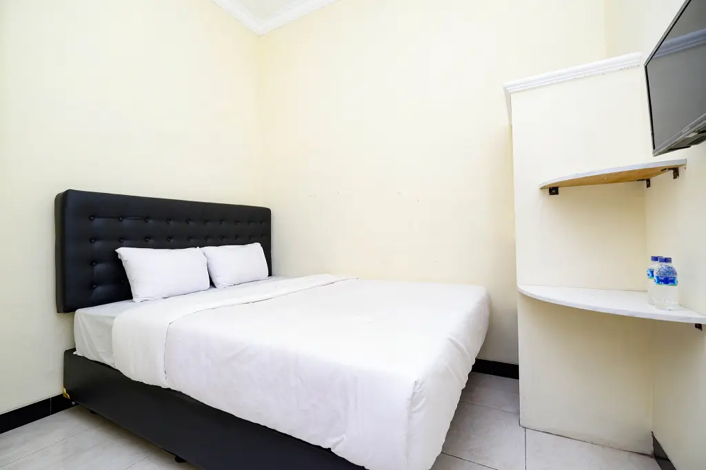 Картасура: Super OYO Capital O 2258 Santana Syariah Guest House
