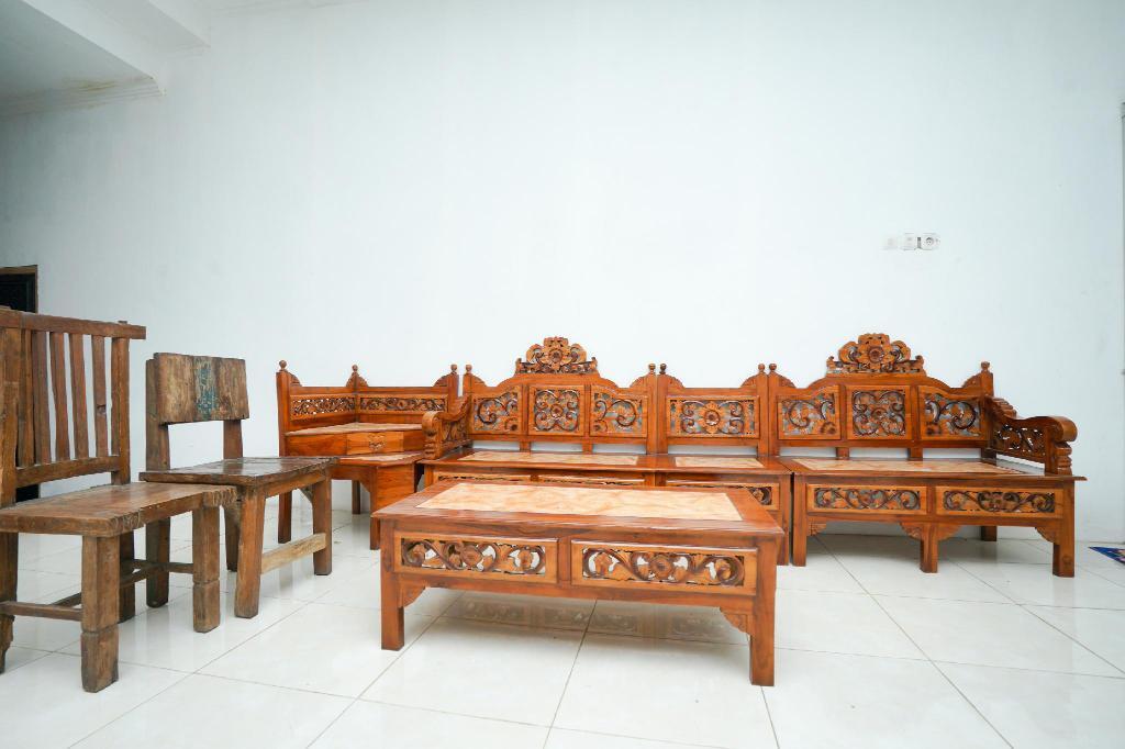 Проболинго: OYO 2489 Choco 88 Residence