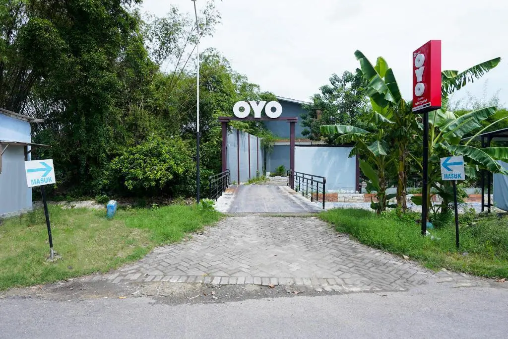 Боджонегоро: OYO 2493 Lotus Hotel Syariah