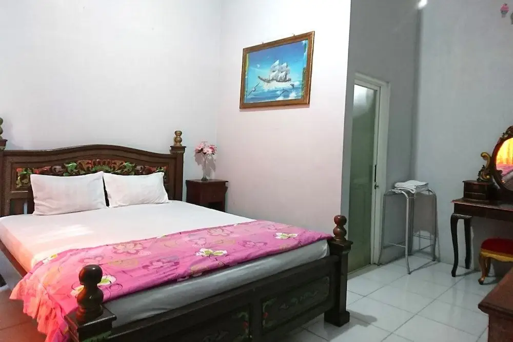 Джепара: Oyo 2496 Puri Karimun