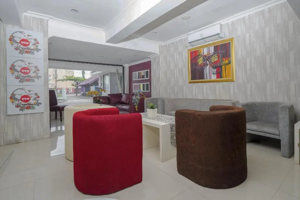 Самаринда: OYO 1411 Djakarta Hotel Syariah