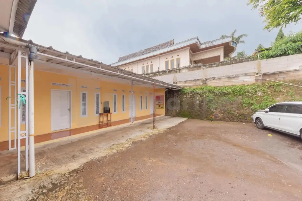 Сореанг: OYO 2369 Cempaka Homestay