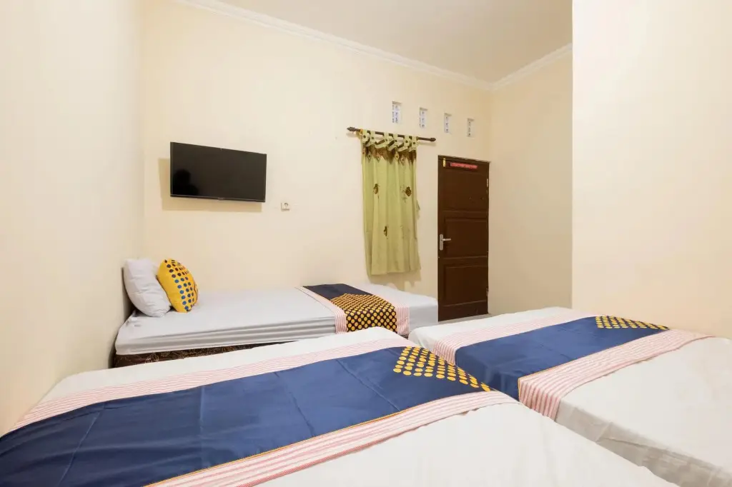 Батуретно: SPOT ON 2419 Rumah Nugraha Hotel Syariah