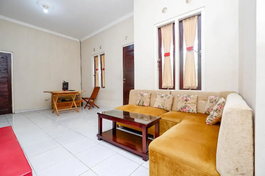 Джепара: SPOT ON 2414 Homestay Potroyudan