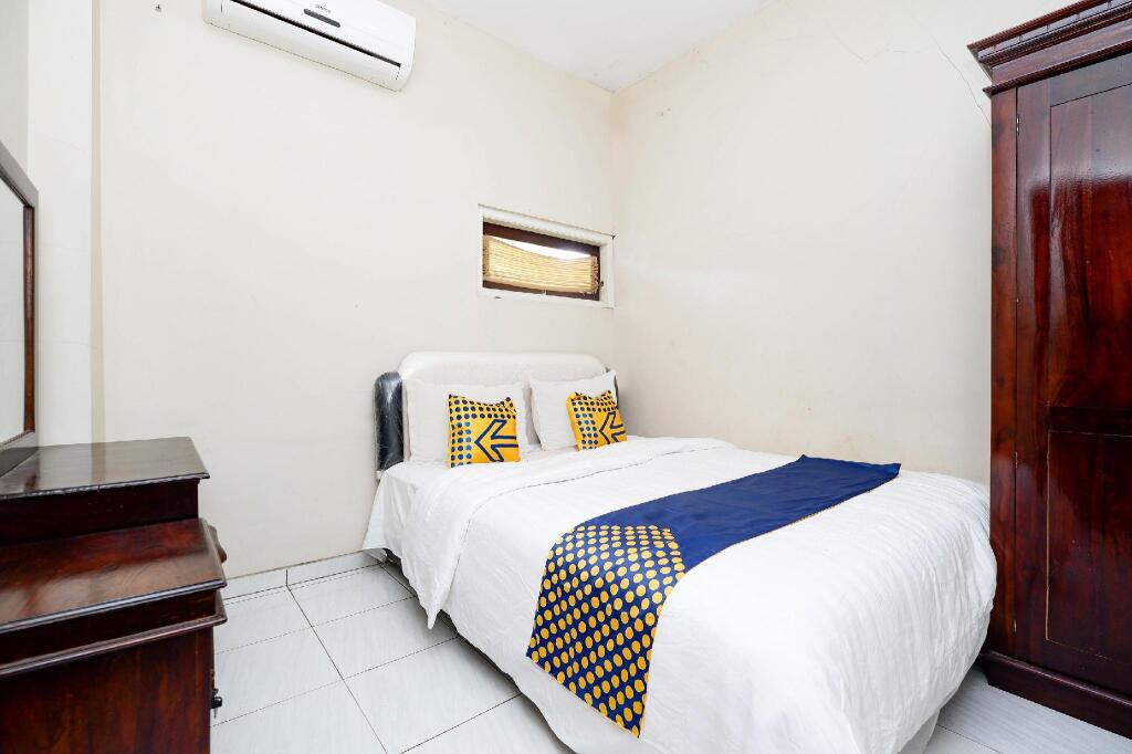 Джепара: SPOT ON 2414 Homestay Potroyudan