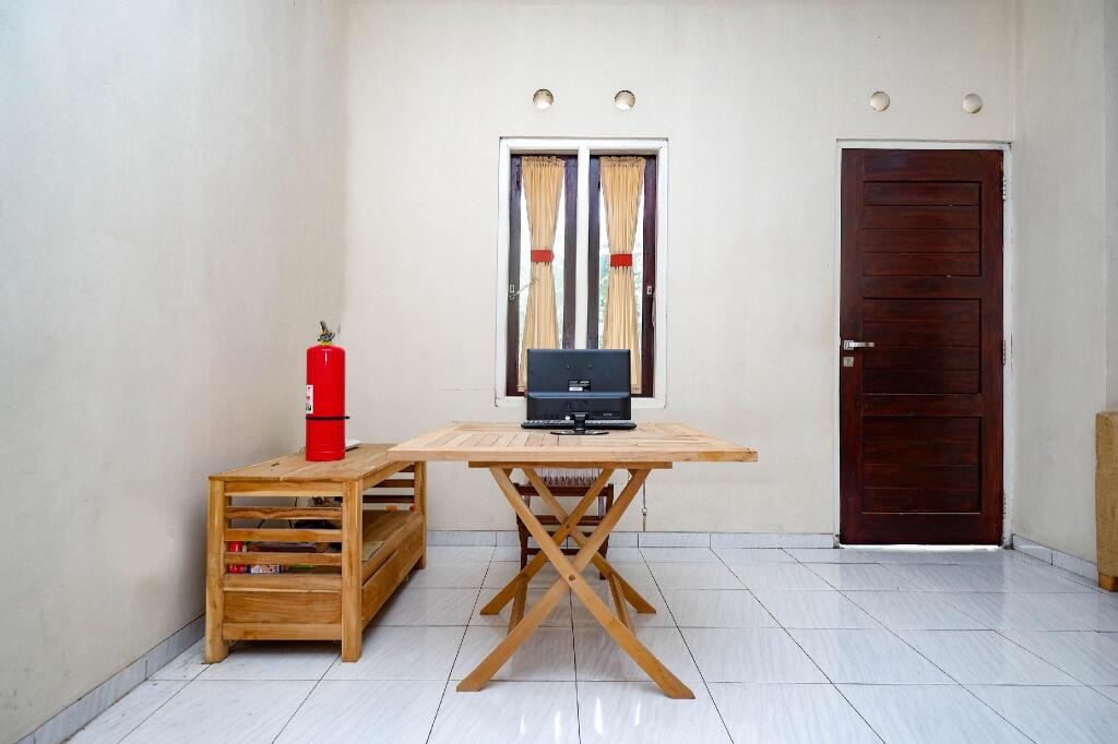 Джепара: SPOT ON 2414 Homestay Potroyudan