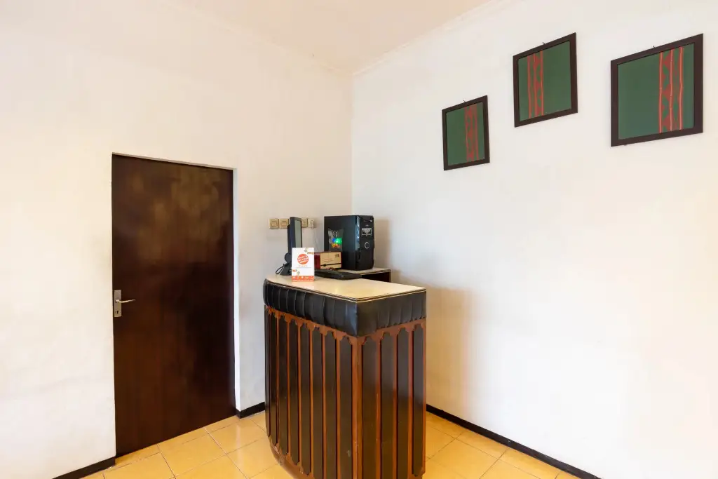 Депок: OYO 2454 Wanawiyata Homestay