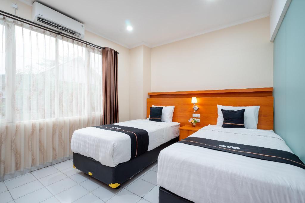 Батуретно: Oyo 2432 Malioboro Upy Best Prime