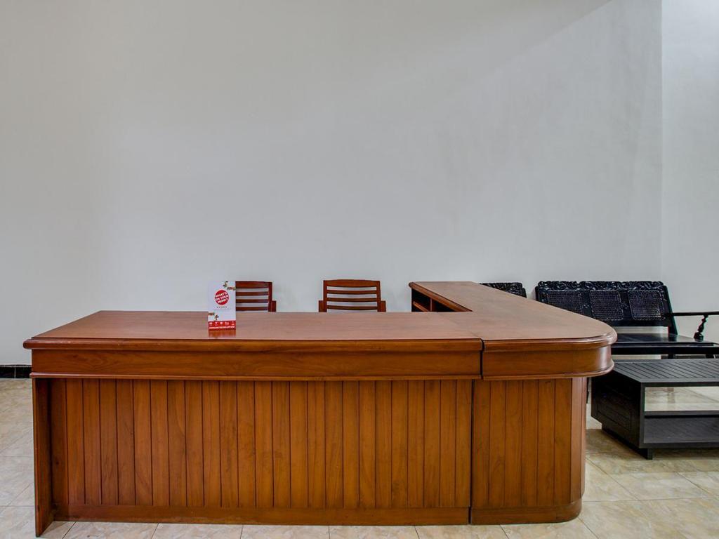 Проболинго: Oyo 2300 Ansori Homestay Syariah