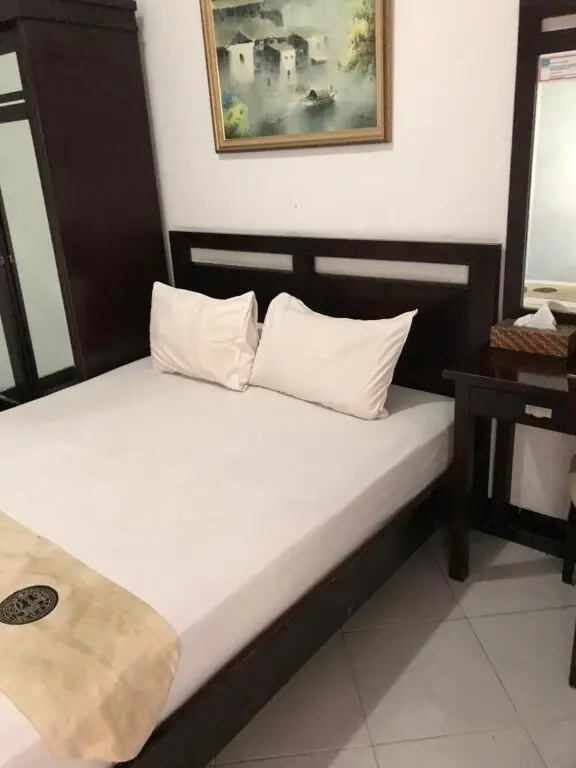 Сурабая: Dinnar Homestay Syariah