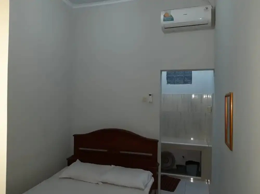 Кунинган: Oyo 2500 Gassani Guest House
