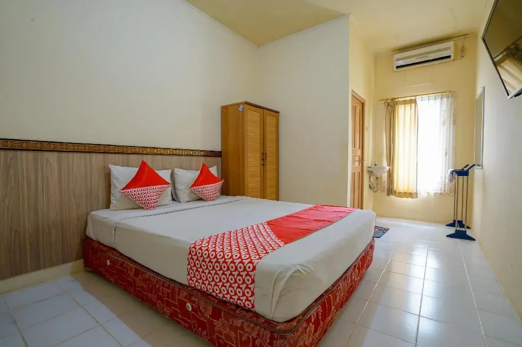 Палембанг: OYO Life 2502 Syariah Triantama Kost