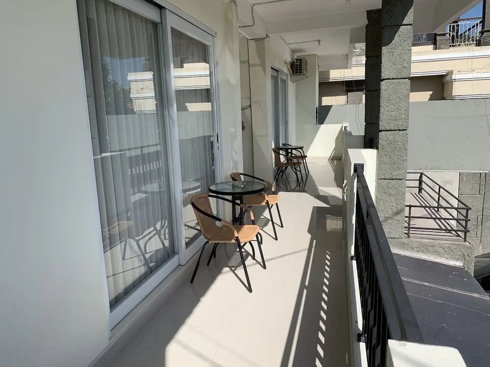 Умеаньяр: OYO 2203 Wira Residence