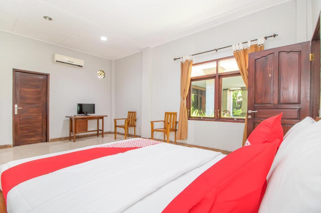 Денпасар: OYO 2404 Arca Guest House