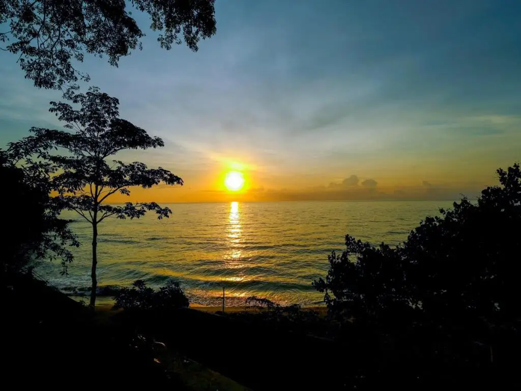 Матарам: OYO 2450 Hening Homestay Near Pantai Tanjung Bias