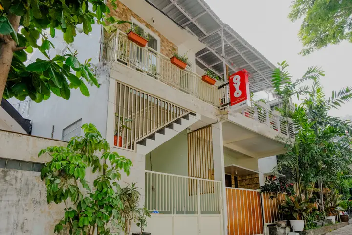 Бату: OYO 2376 Tiara Residence Syariah