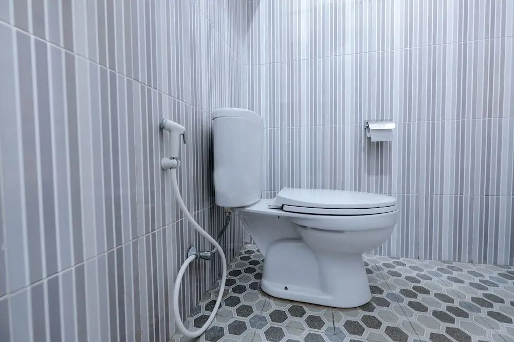 Матарам: OYO 2587 Enfaza Guesthouse Syariah