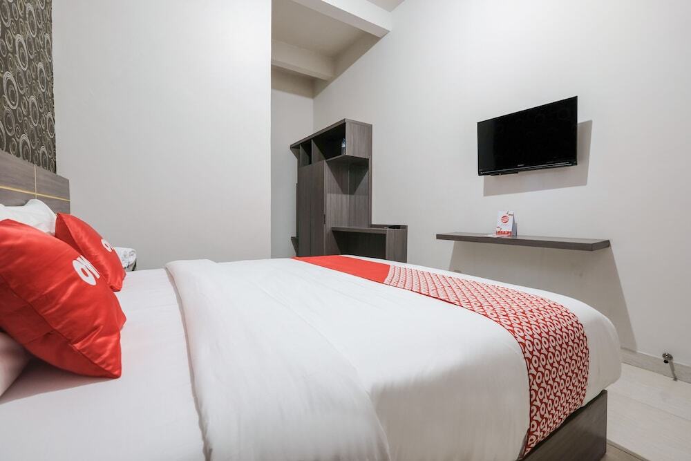 Матарам: OYO 2587 Enfaza Guesthouse Syariah