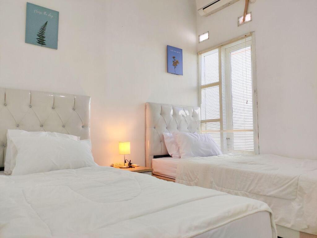 Чиребон: SLEEP HOUSE Cirebon Homestay