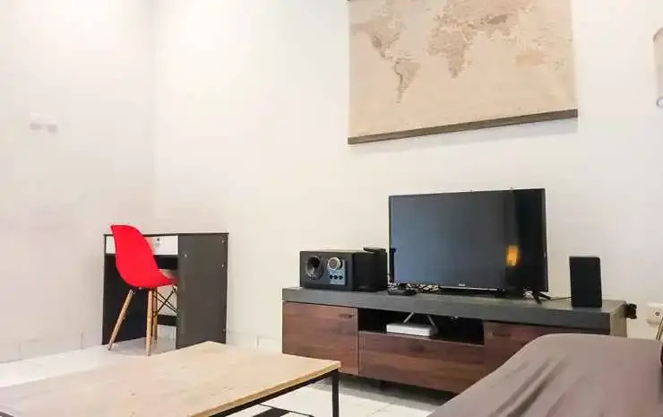 Чиребон: SLEEP HOUSE Cirebon Homestay