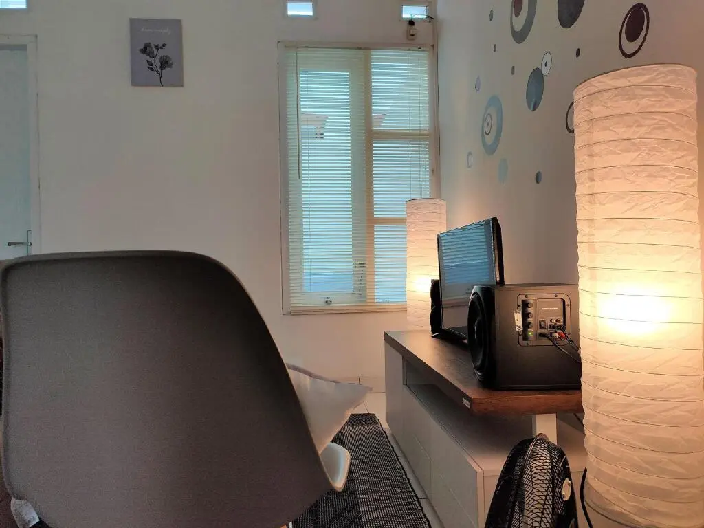 Чиребон: SLEEP HOUSE Cirebon Homestay