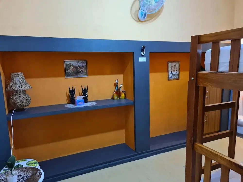 Матарам: Dewi Sri Guesthouse