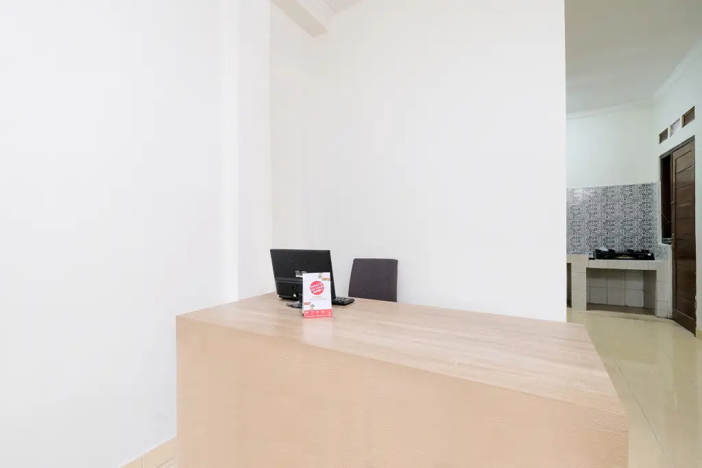 Батуретно: OYO 2118 Fh Stay