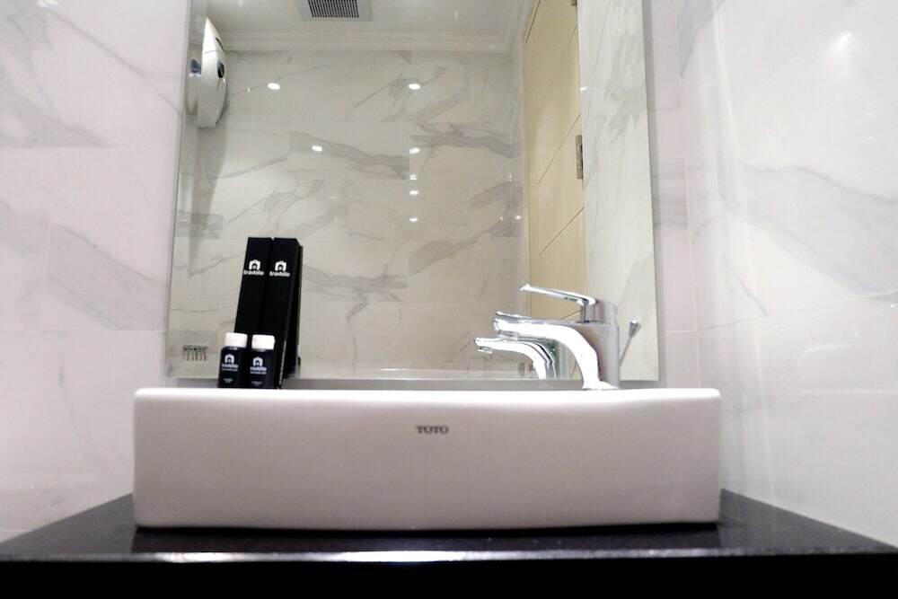 Сурабая: High Floor Studio at Anderson Supermall Mansion Apartment