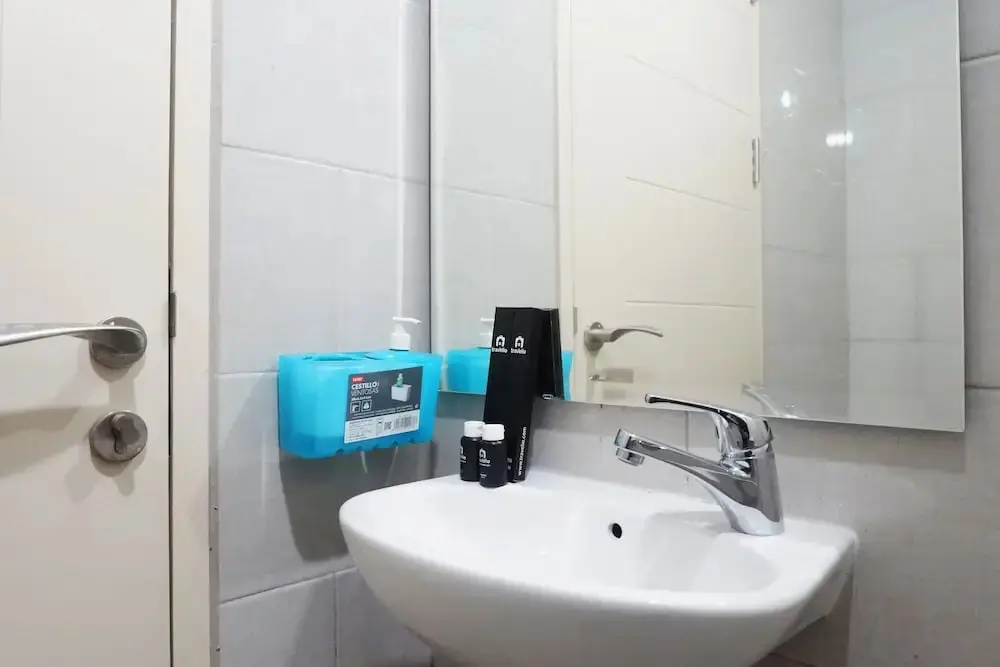 Сурабая: Easy Access Studio Apartment at Anderson Tower Supermall Mansion
