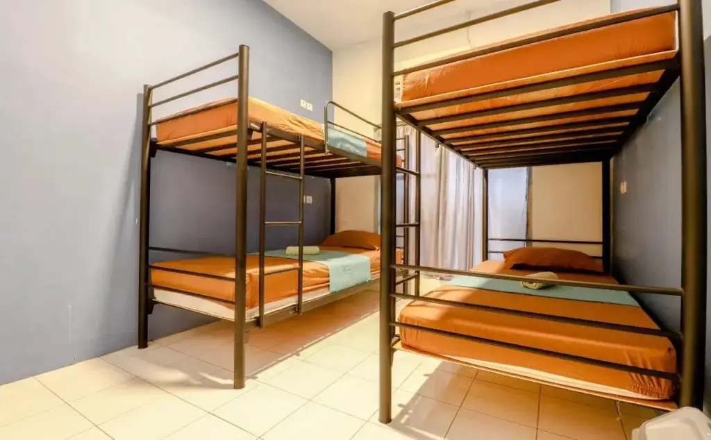 Джокьякарта: Happynest Bnb