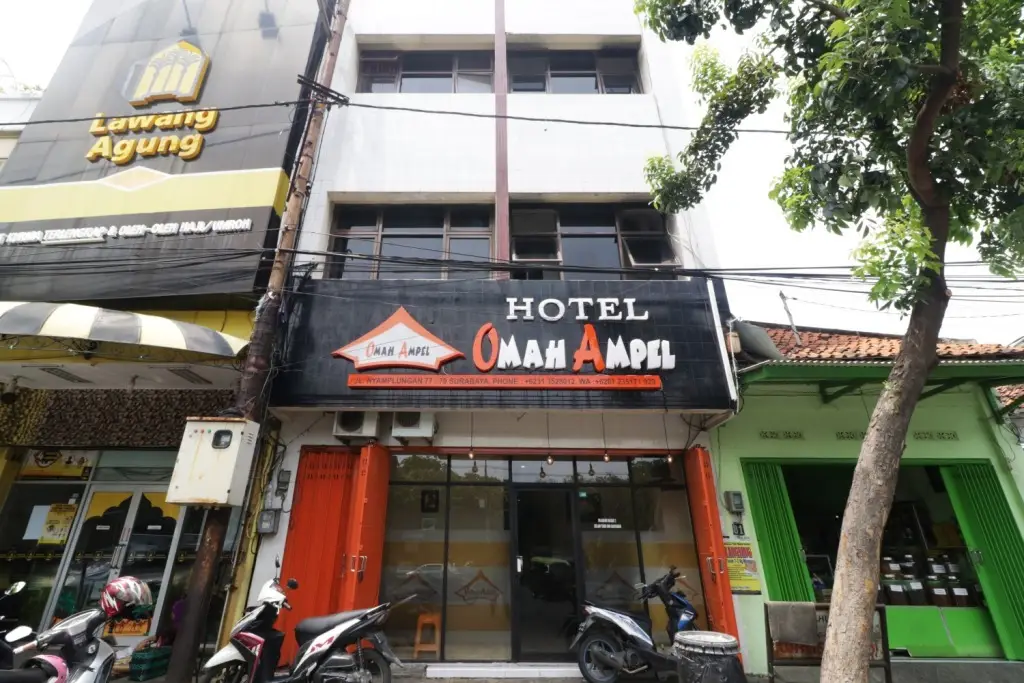 Сурабая: Hotel Omah Ampel Syariah