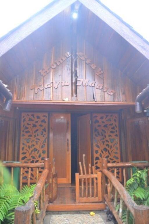Пагерхарджо: Homestay Kayumanis