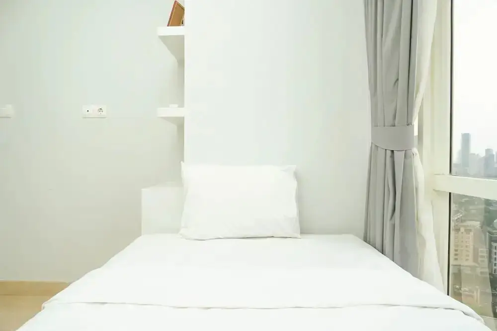 Джакарта: Luxurious 2BR with Private Lift at Menteng Park Apartment