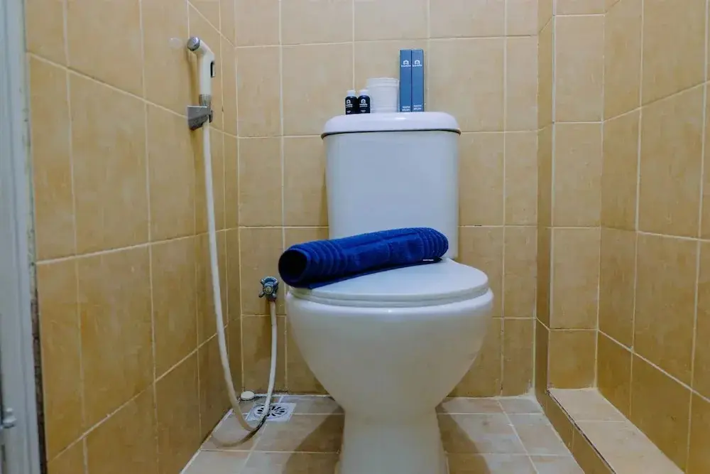 Джакарта: Comfy City View 1BR Apartment Menteng Square