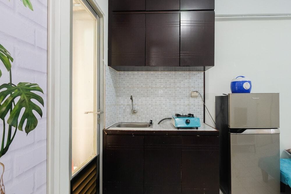 Джакарта: Minimalist 2BR Apartment at Gading Nias Residence