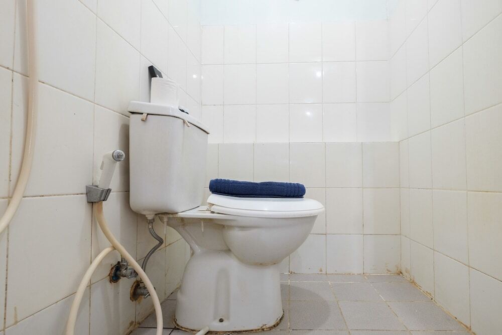 Джакарта: Minimalist 2BR Apartment at Gading Nias Residence