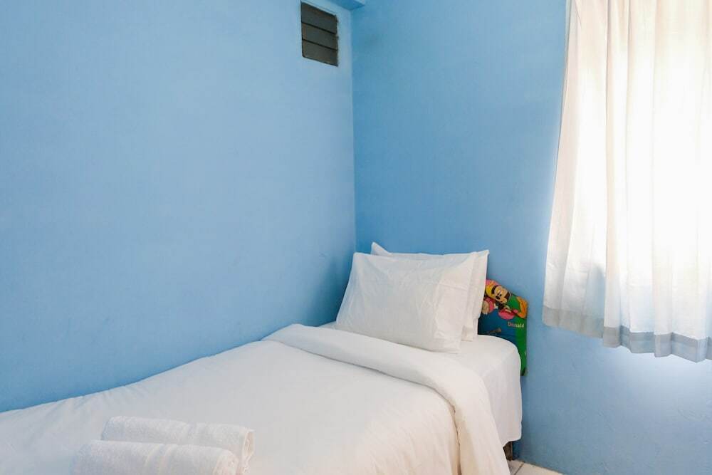 Джакарта: Comfortable 2BR Apartment at Gading Nias Residence