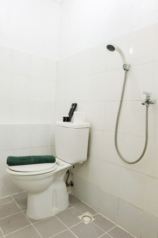Джакарта: Comfortable 2BR Apartment at Gading Nias Residence