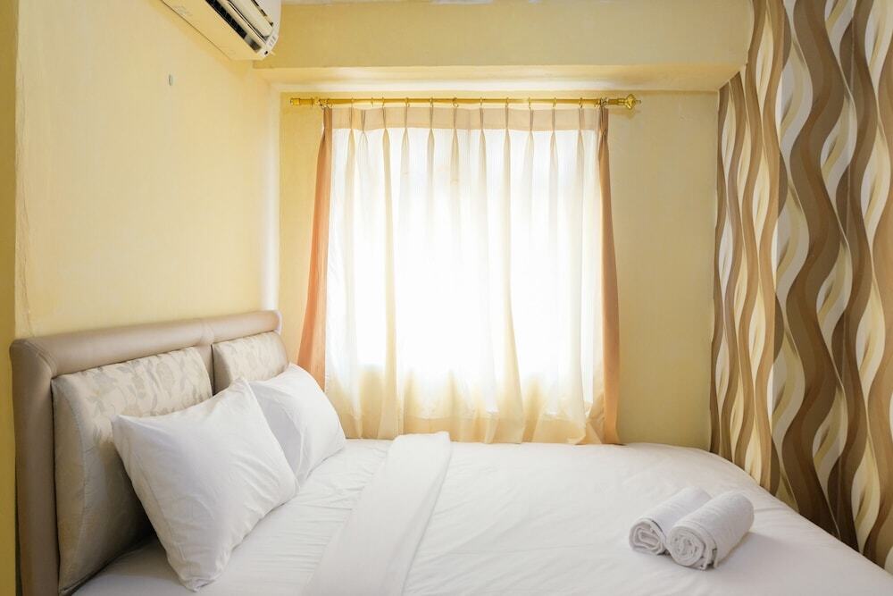 Джакарта: Comfortable 2BR Apartment at Gading Nias Residence
