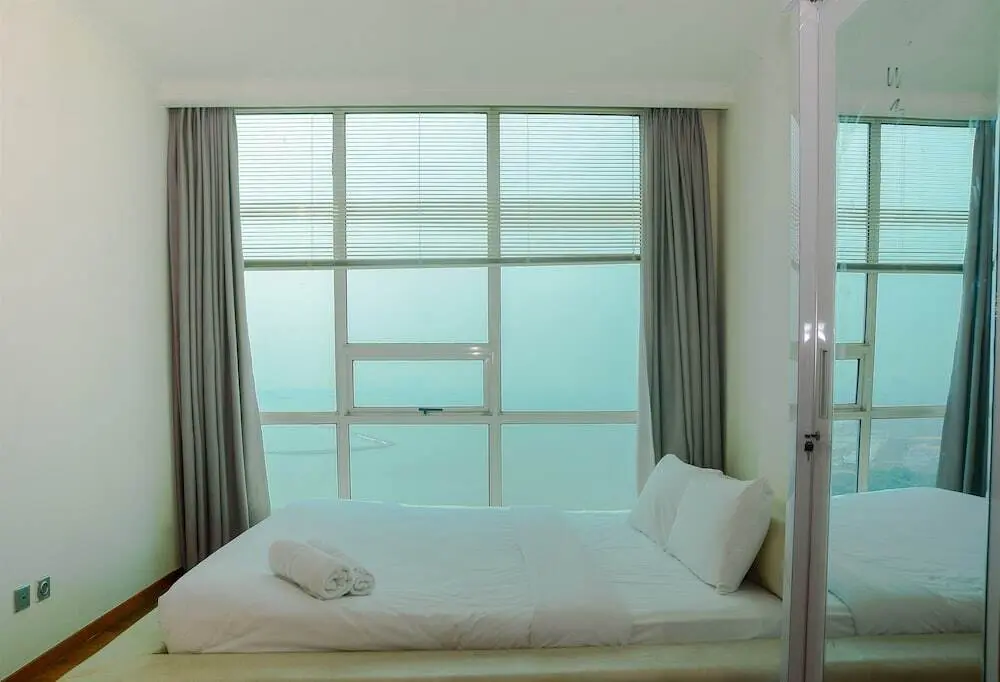 Джакарта: Big and Cozy 2BR Ancol Mansion Apartment
