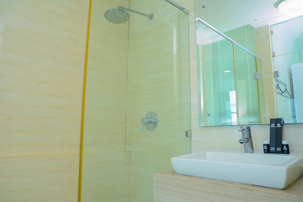 Джакарта: Big and Cozy 2BR Ancol Mansion Apartment