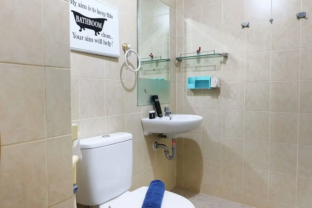 Джакарта: Exclusive 3br Sea View Ancol Mediterania Apartment