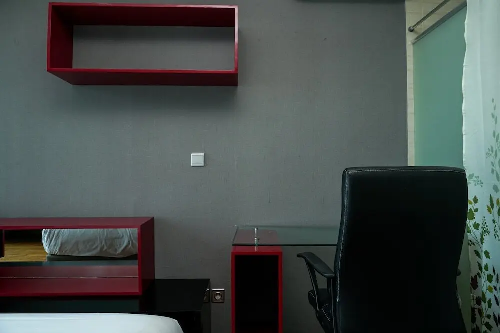 Джакарта: 1BR Apartment with City View at Ancol Mansion