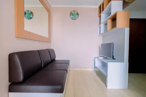 Comfy 2Br At Mediterania Marina Ancol Apartment — фото 1